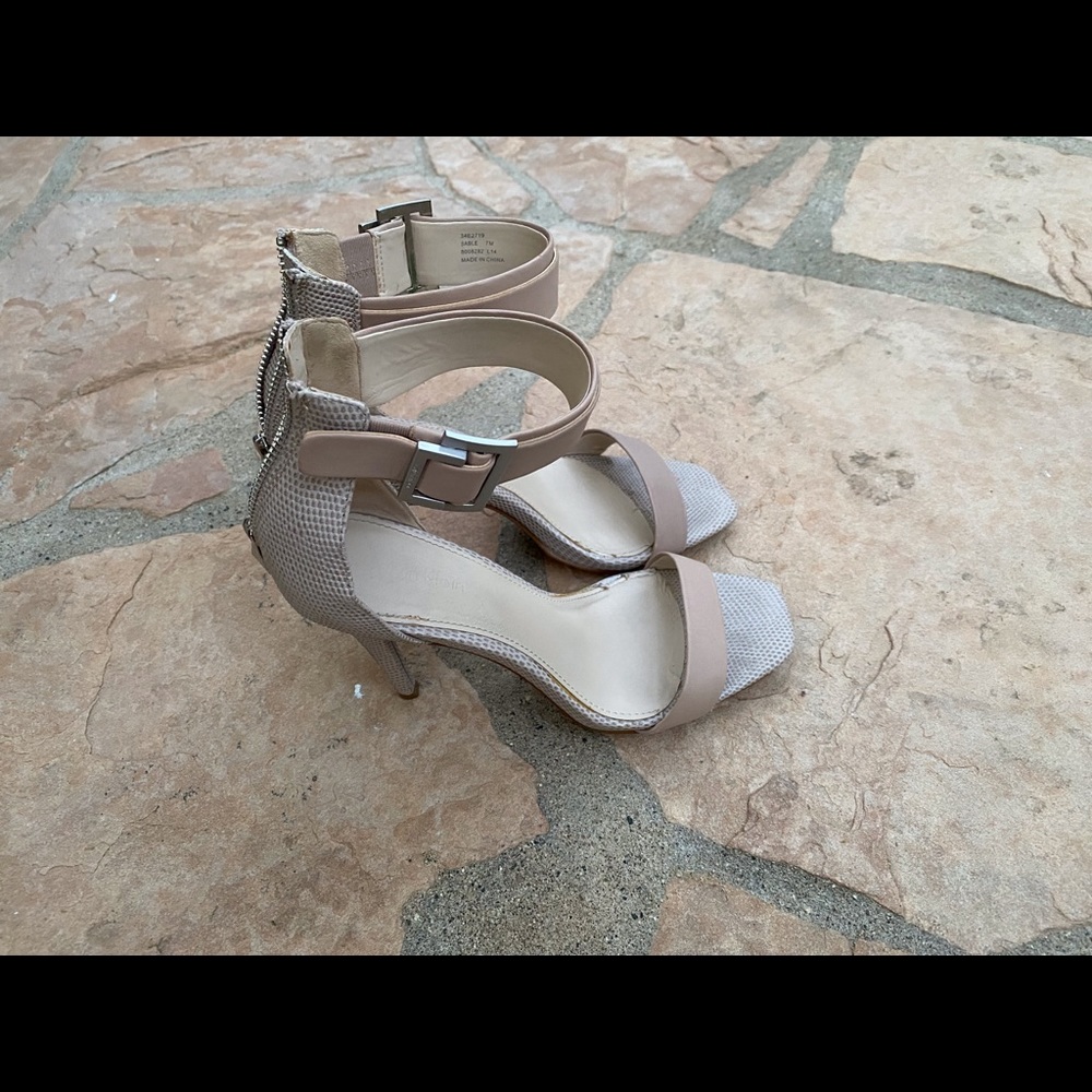 CALVIN KLEIN Champaign Heels